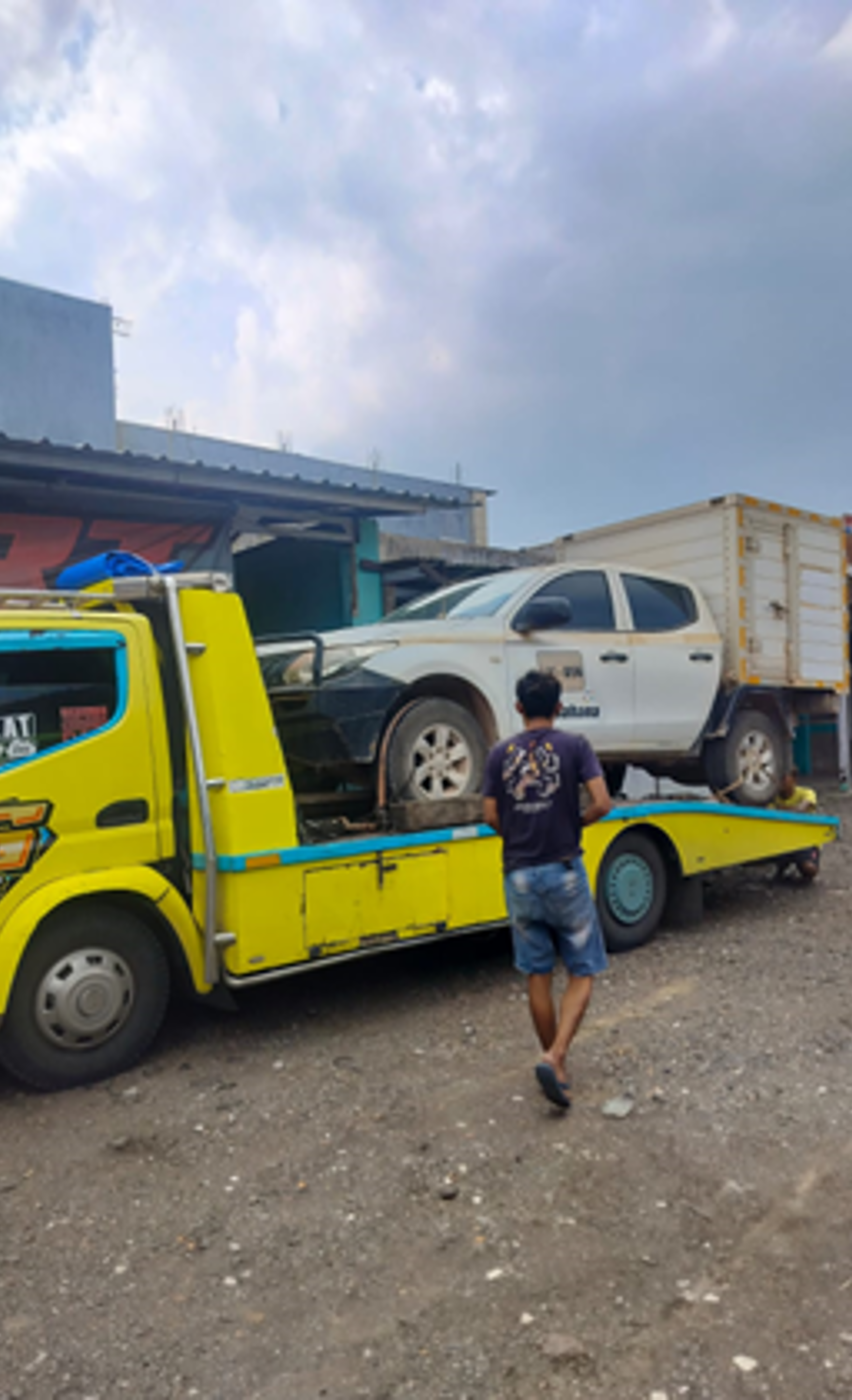 Vehicle repair project